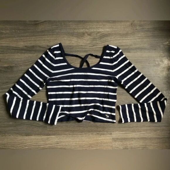 Abercrombie & Fitch | Stripped Long Sleeve  Crop Top - Picture 1 of 4